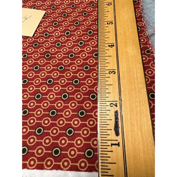 Andover Fabrics Red Circle Pattern Cotton Fabric 11" x 44" Quilting Sewing Mater - Picture 3 of 6